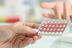 Verhütungs-Pillen für Mädchen und junge Frauen