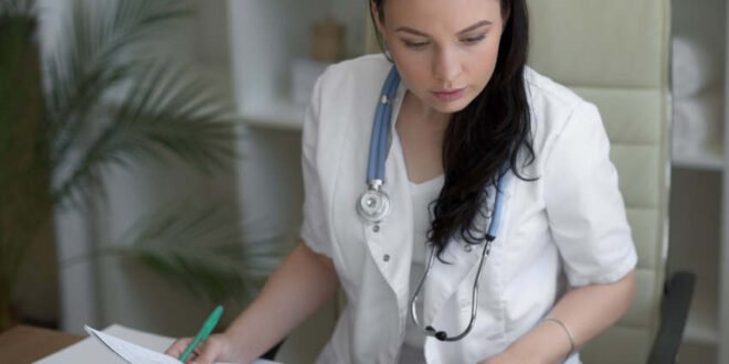 Behandlungszeit - Politik treibt Ärzte aus ihrem Beruf